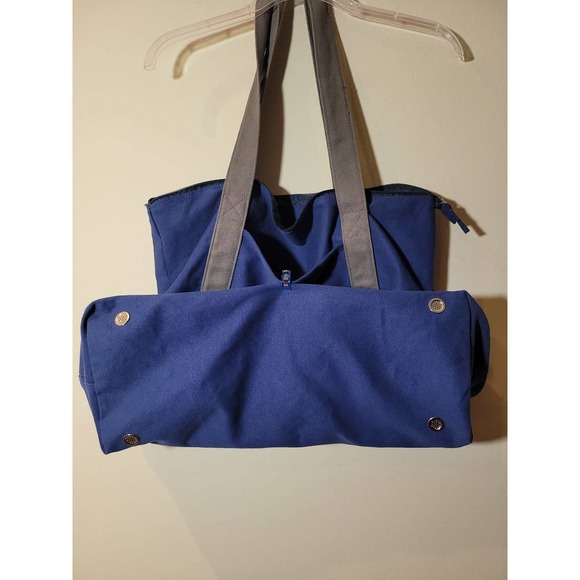 Paul McCartney Freshen Up Tour Bag - Picture 4 of 5